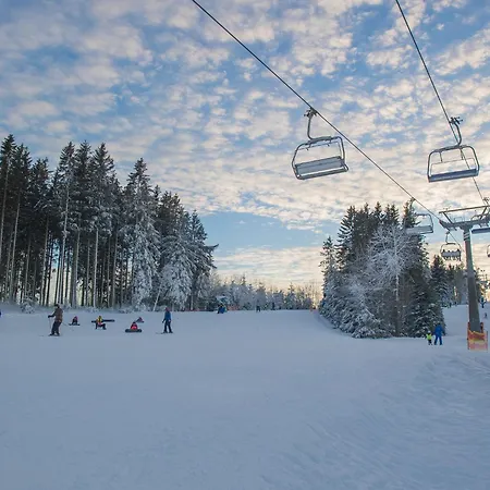 Appartement Welcome In - 4-s Mit Balkon, Direkt An Der Skipiste Und Am Bikepark Winterberg